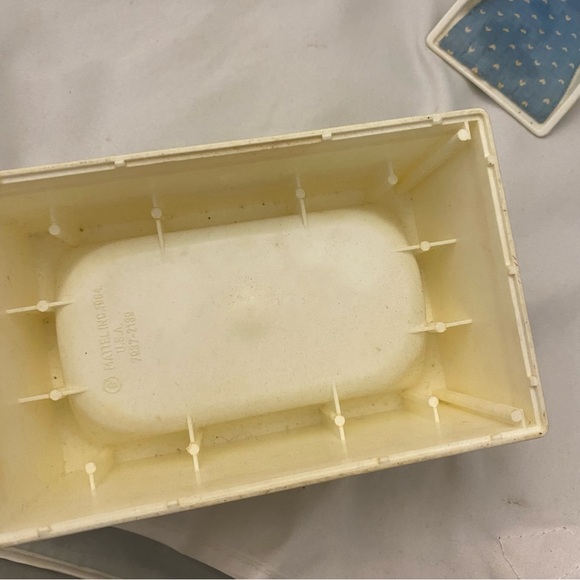 Vintage 1984 Barbie Heart Family Nursery Wicker Bath Tub & Car Seat - Picture 3 of 11